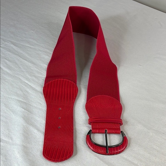 Vintage Vibe Wide Stretchy Snakeprint Red Belt Pewter Look L - Picture 2 of 7